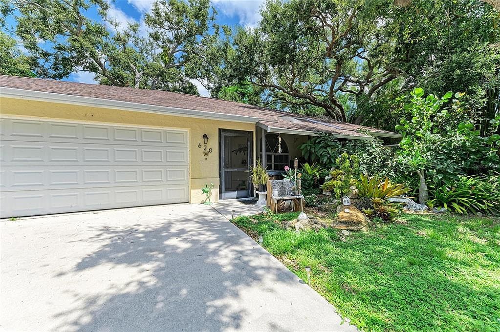 620 Burke Rd Venice, FL 34293 - Thumbnail 4