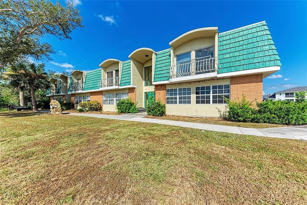 3586 Cape Haze Dr #B4 Rotonda West, FL 33947 - Thumbnail 4