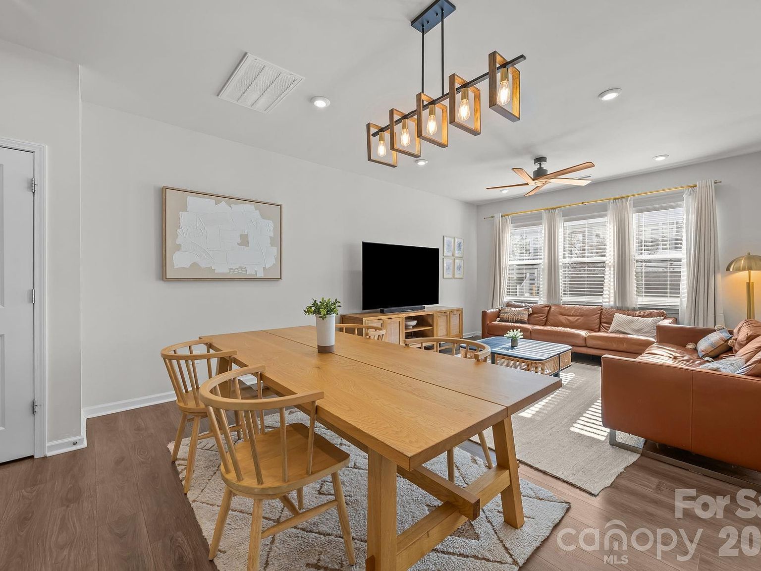 915 Kinsey Aly Charlotte, NC 28217 - Thumbnail 4