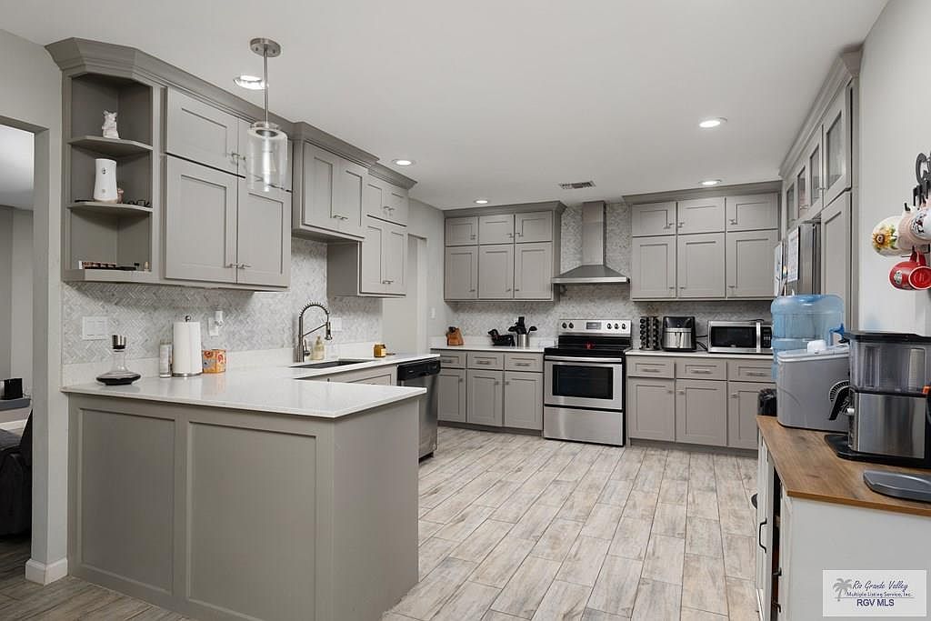 2822 Poinciana St Harlingen, TX 78550 - Thumbnail 4