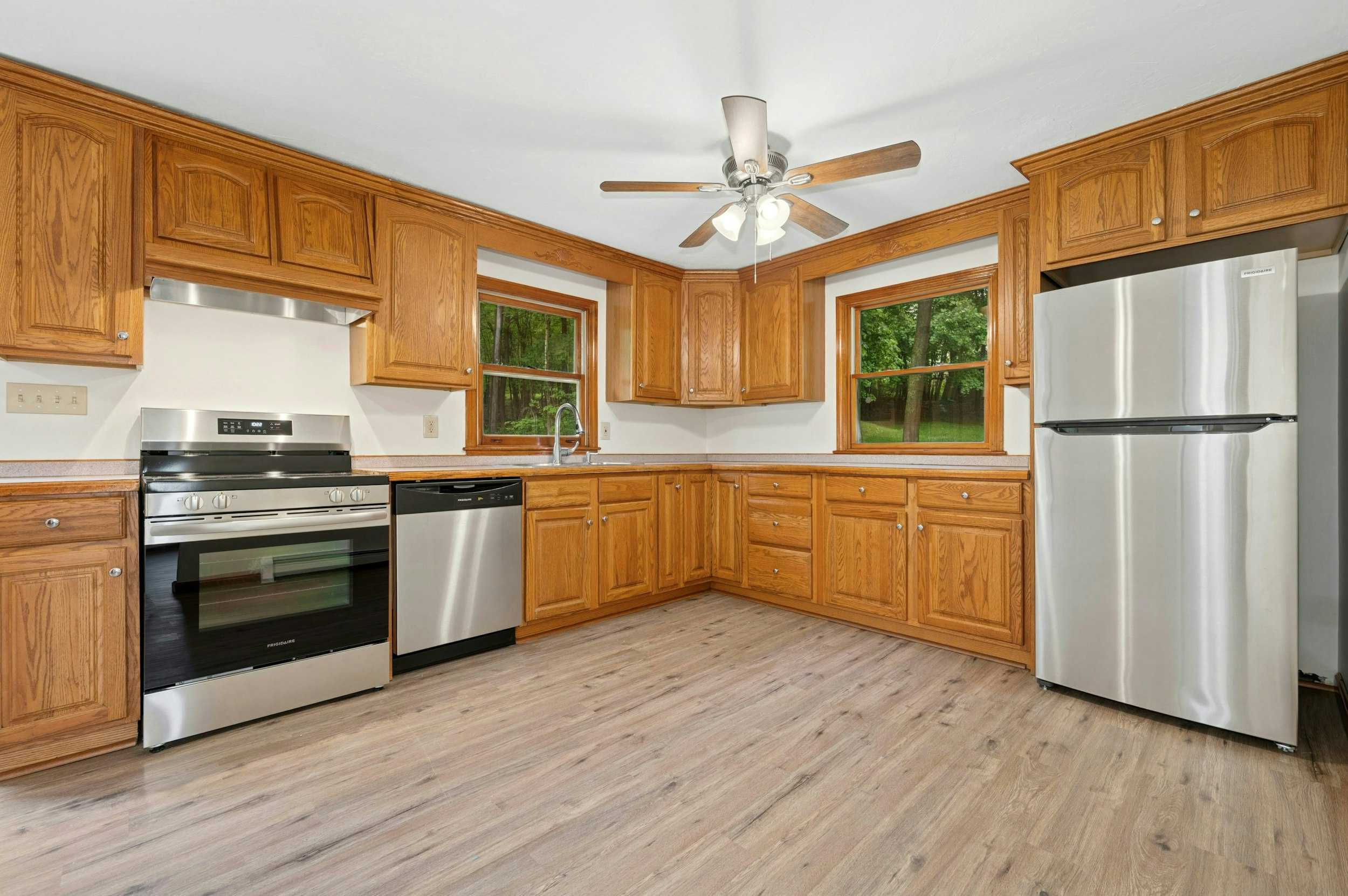 45 Dillon Street, Worcester, MA, 1604 - Thumbnail 4