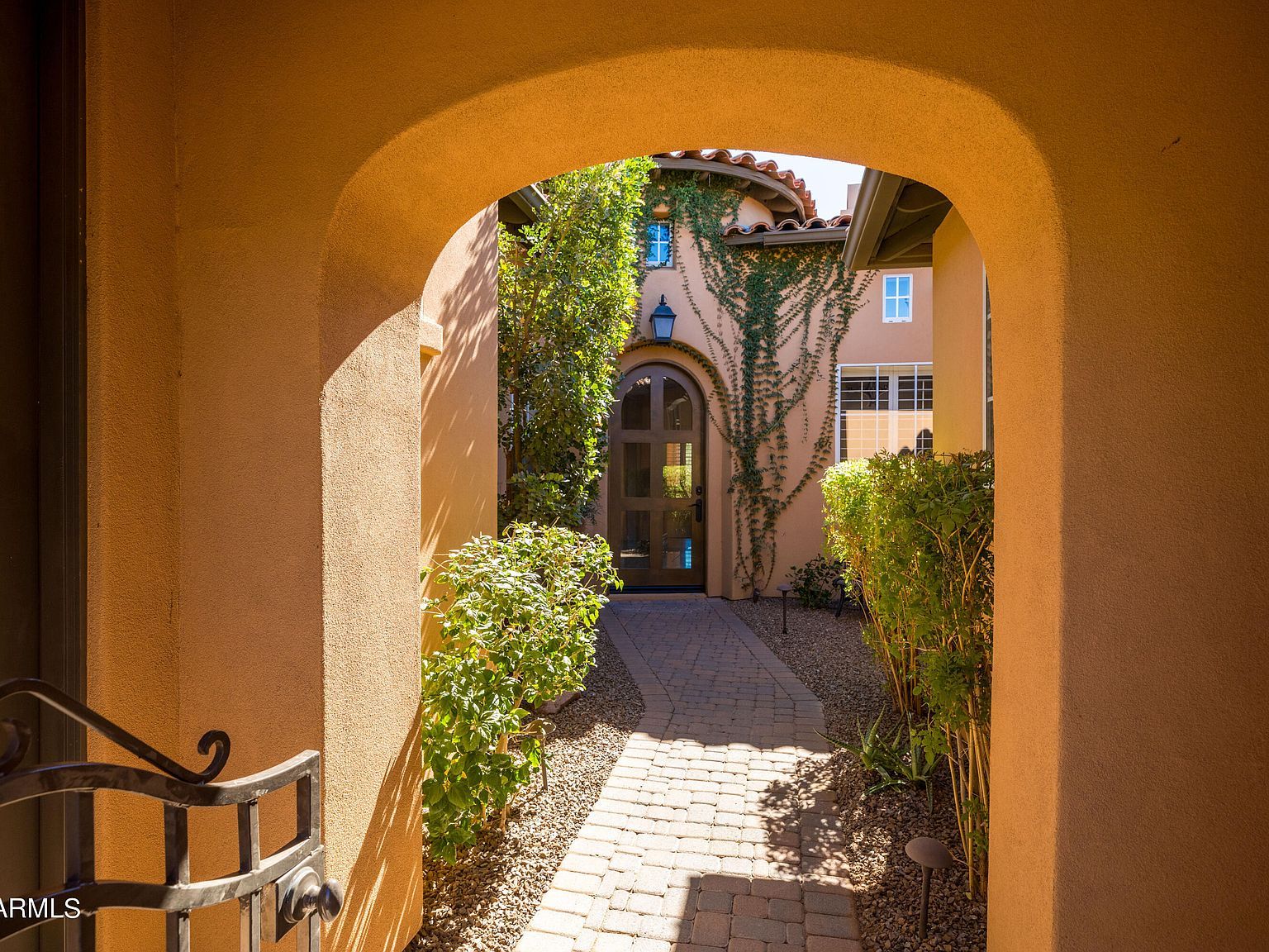 8883 E Mountain Spring Rd Scottsdale, AZ 85255 - Thumbnail 4