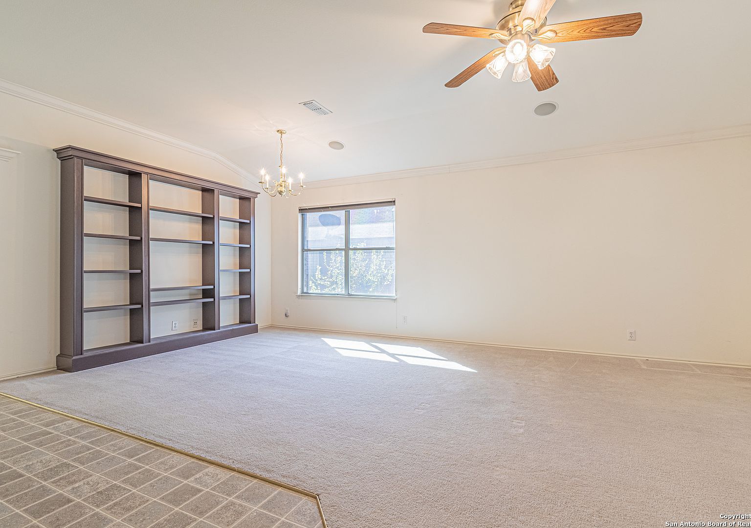 1140 Lion Way San Antonio, TX 78251 - Thumbnail 4