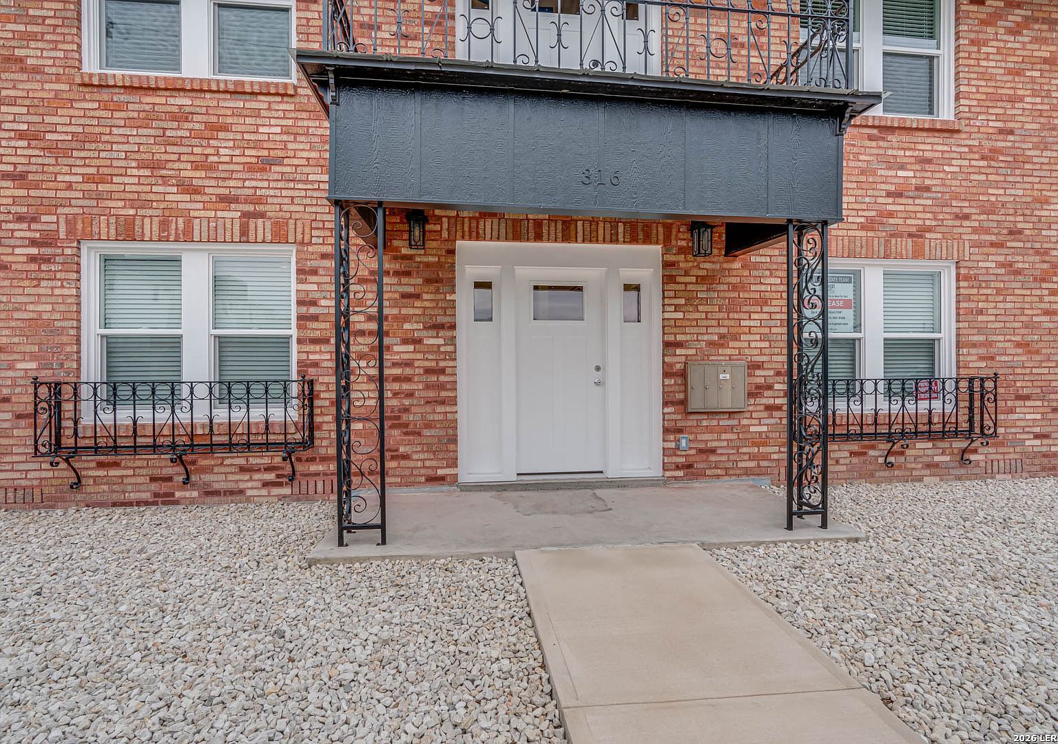 316 W Cypress St San Antonio, TX 78212 - Thumbnail 4