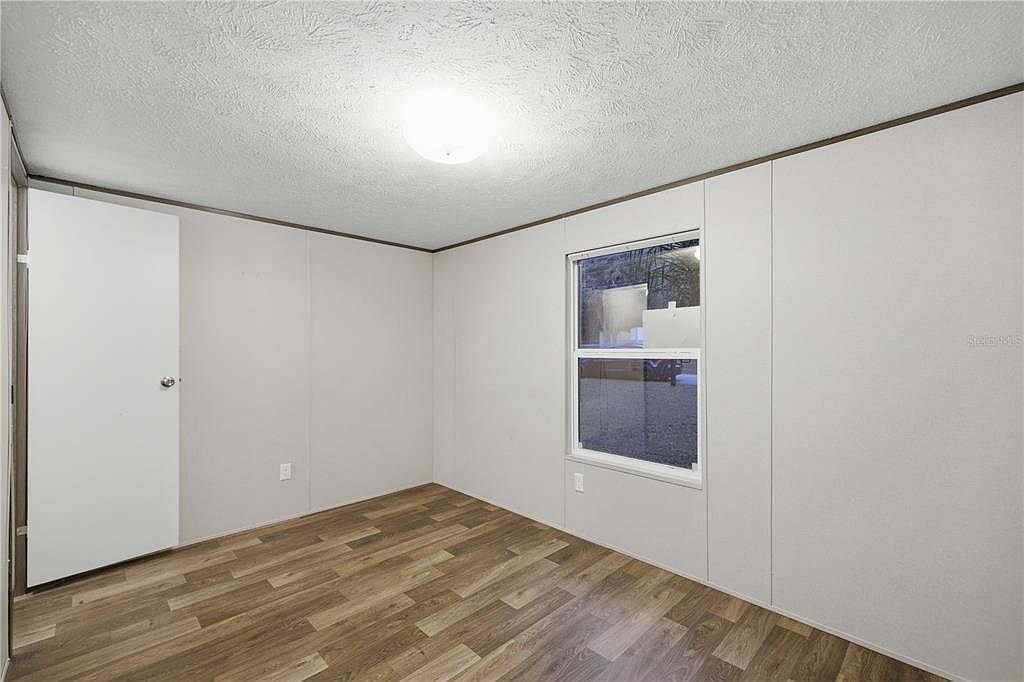 11946 SE 99th Ter Belleview, FL 34420 - Thumbnail 4