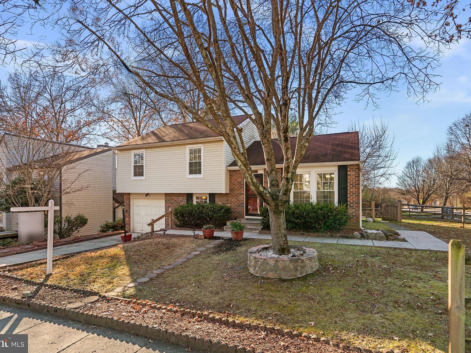 5450 Bluecoat Ln Columbia, MD 21045 - Thumbnail 4