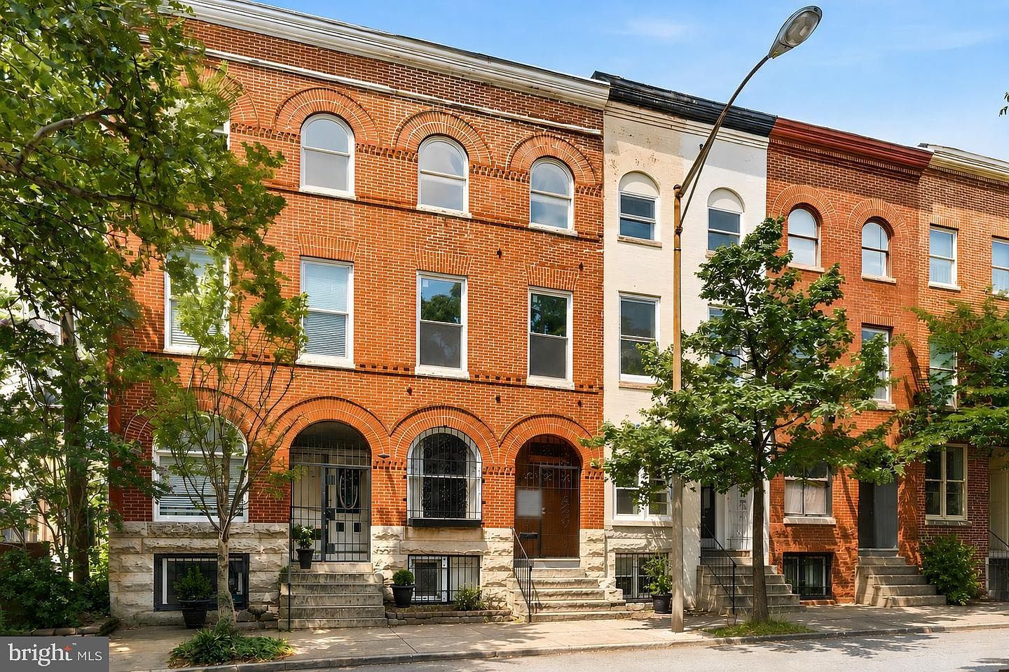 1110 Guilford Ave Baltimore, MD 21202 - Thumbnail 4