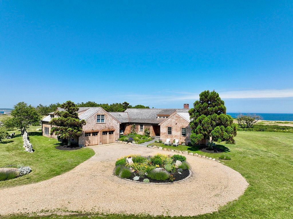 18 Spruce Gate Rd Chilmark, MA 02535 - Thumbnail 4