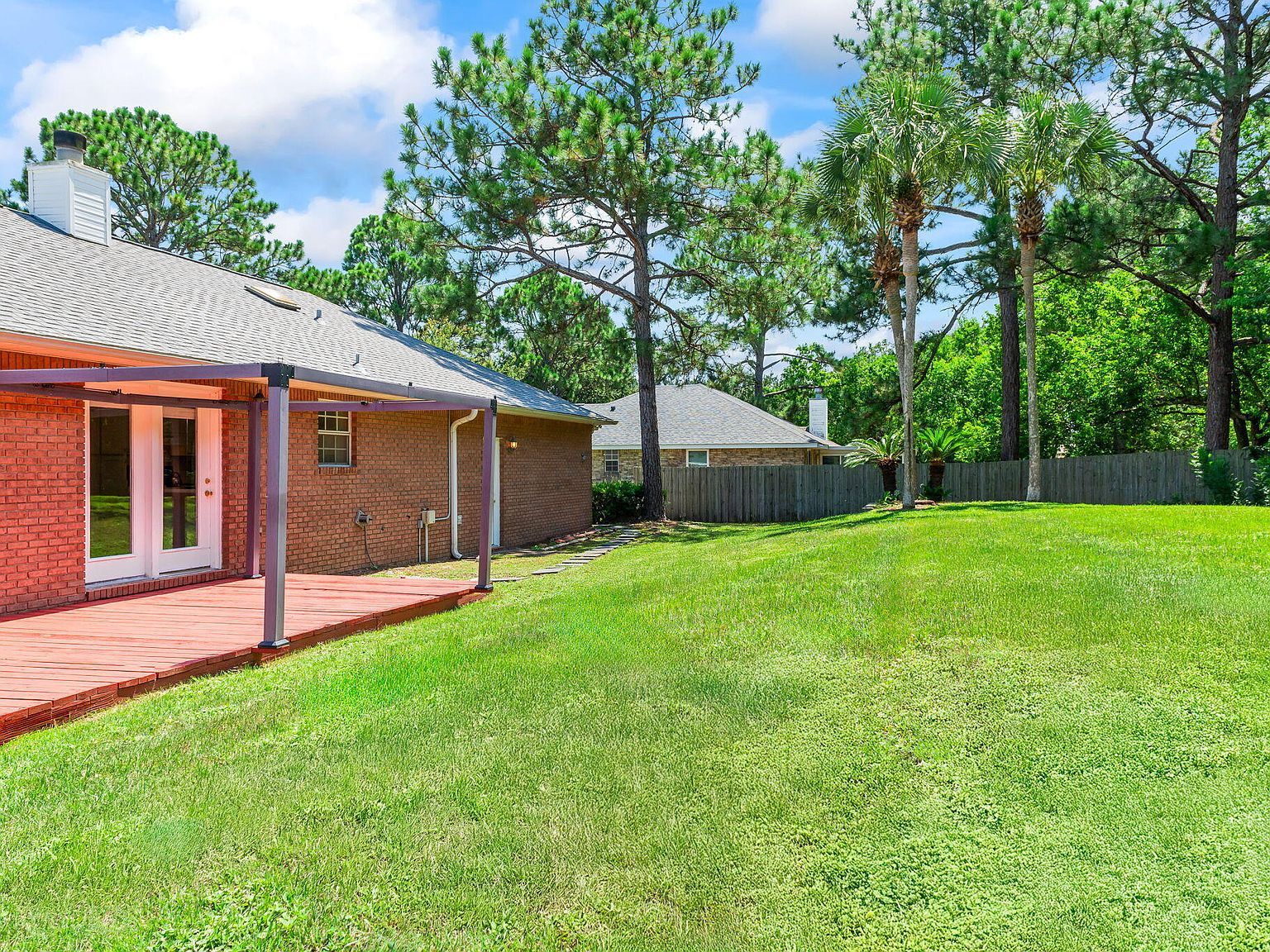 1931 Commodore Dr Navarre, FL 32566 - Thumbnail 4