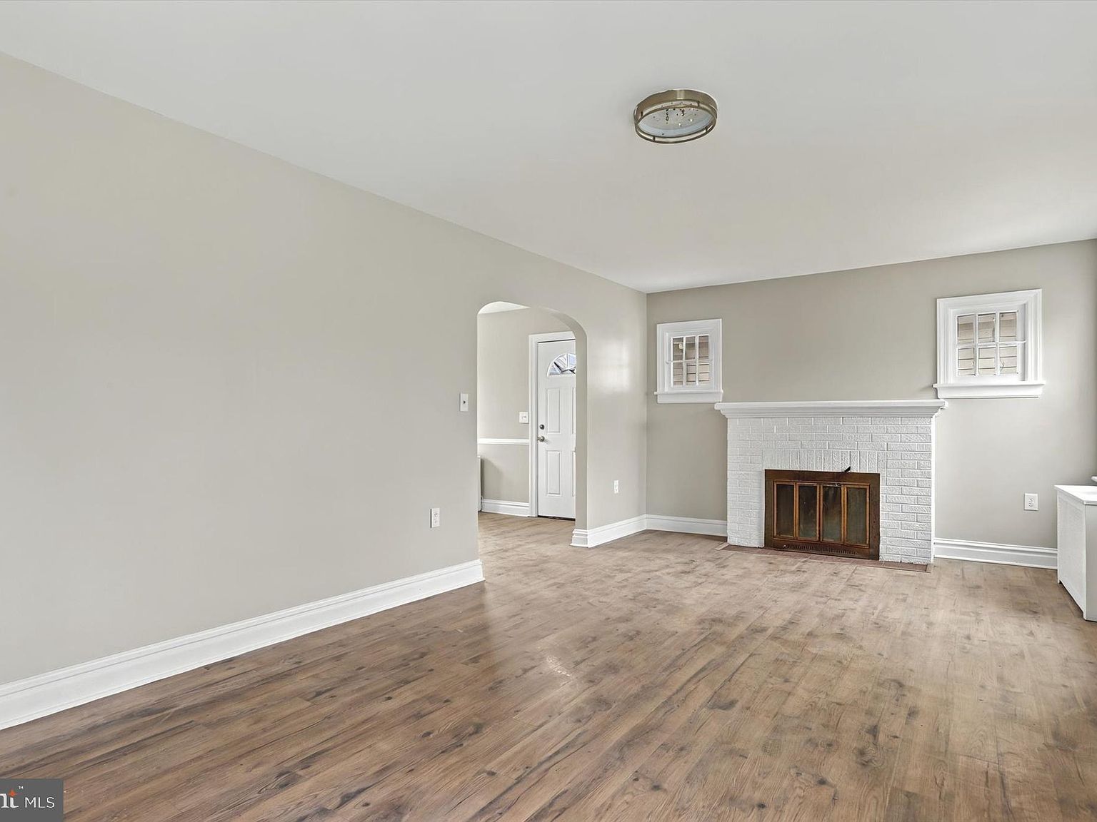 54 N Madison St Harrisburg, PA 17109 - Thumbnail 4