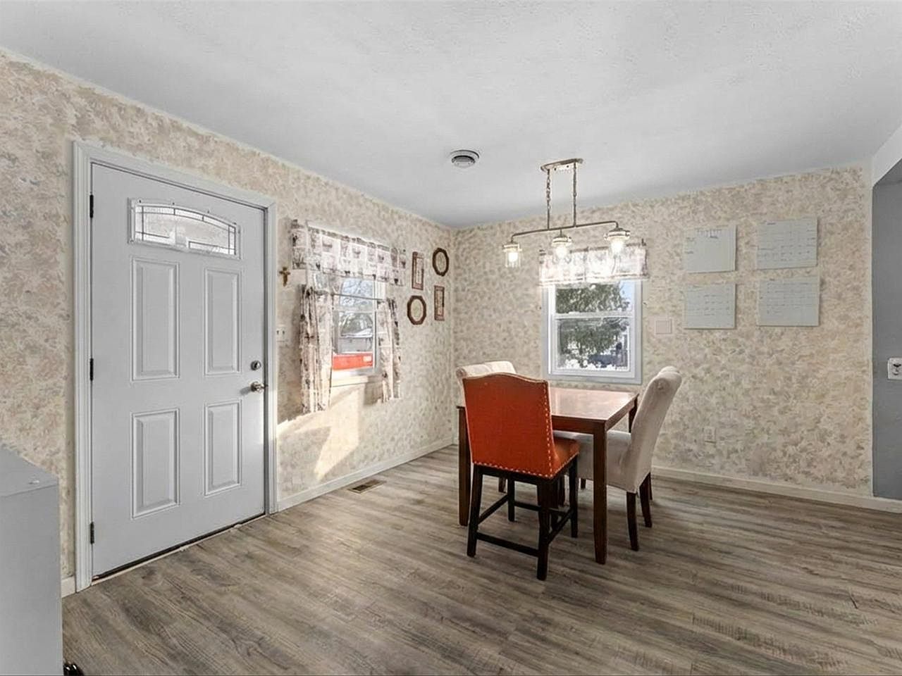 914 S 35th St Manitowoc, WI 54220 - Thumbnail 4