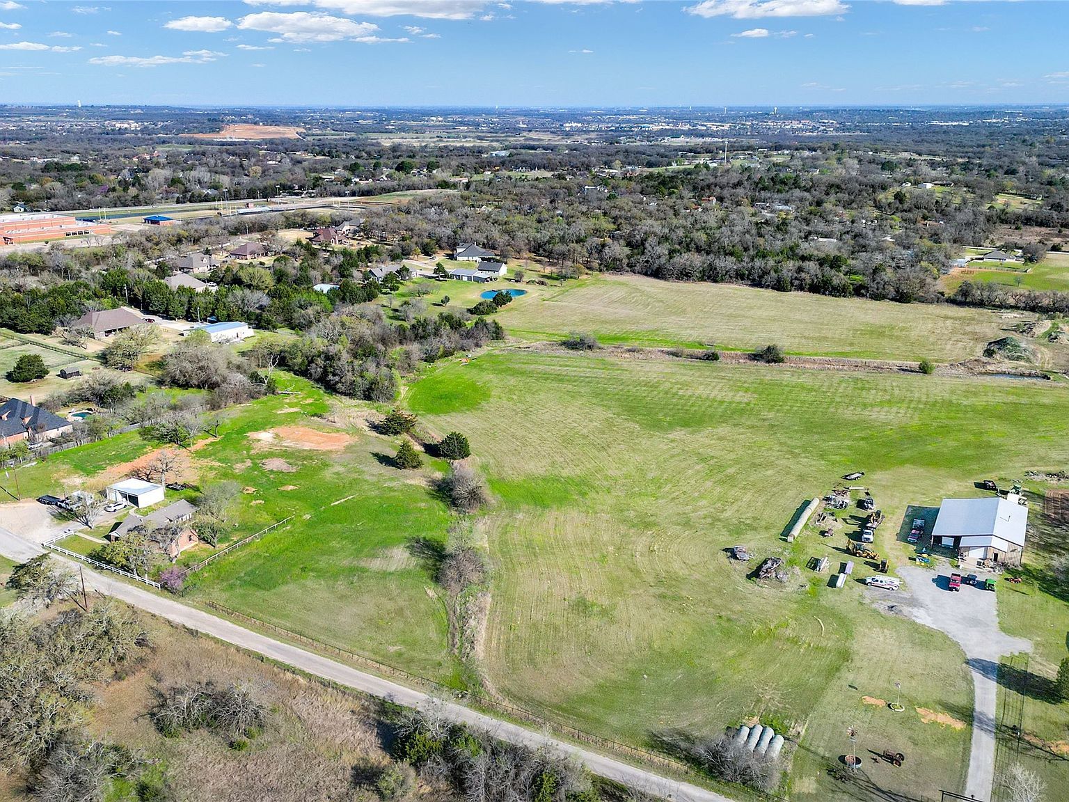 3345 Collins Rd Burleson, TX 76028 - Thumbnail 4