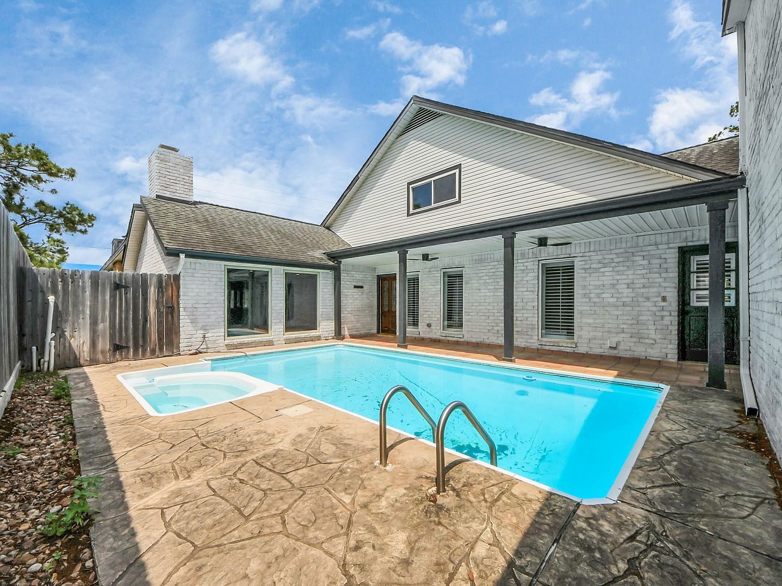 722 Merrick Dr Sugar Land, TX 77478 - Thumbnail 4