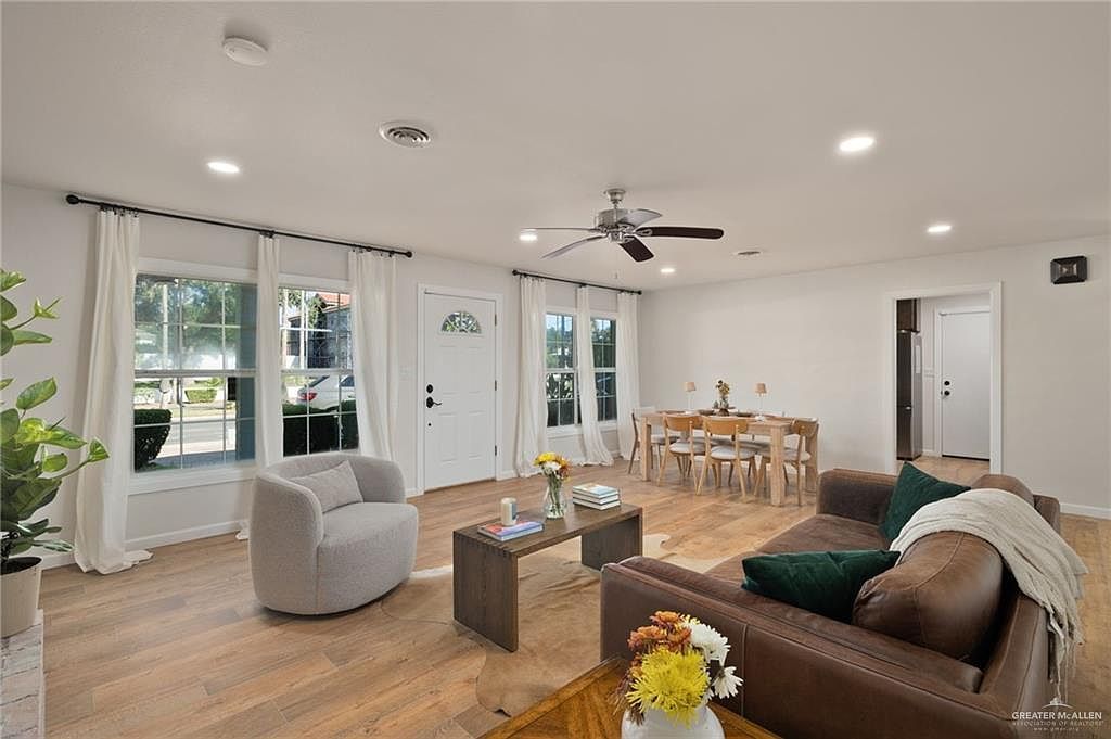 1908 Palm Blvd Brownsville, TX 78520 - Thumbnail 4