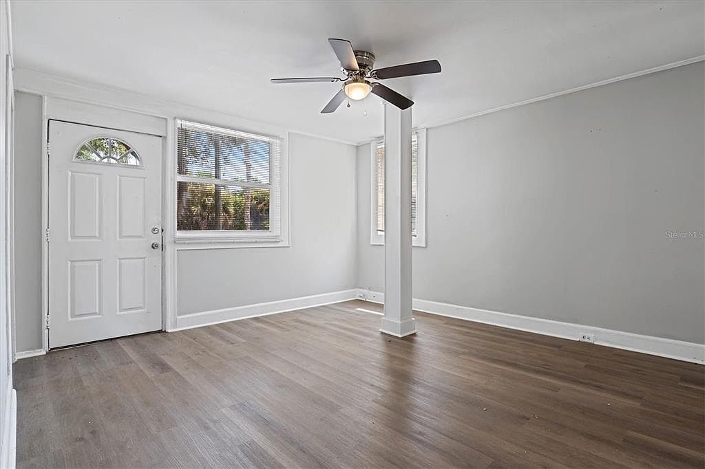 723 7th Ave N Saint Petersburg, FL 33701 - Thumbnail 4