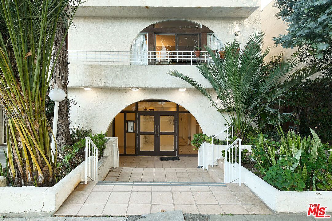 1209 Amherst Ave APT 201 Los Angeles, CA 90025 - Thumbnail 4