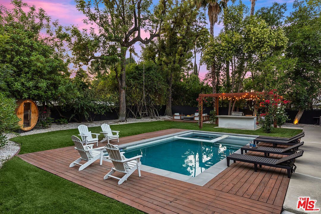 5831 Elba Pl Woodland Hills, CA 91367 - Thumbnail 4