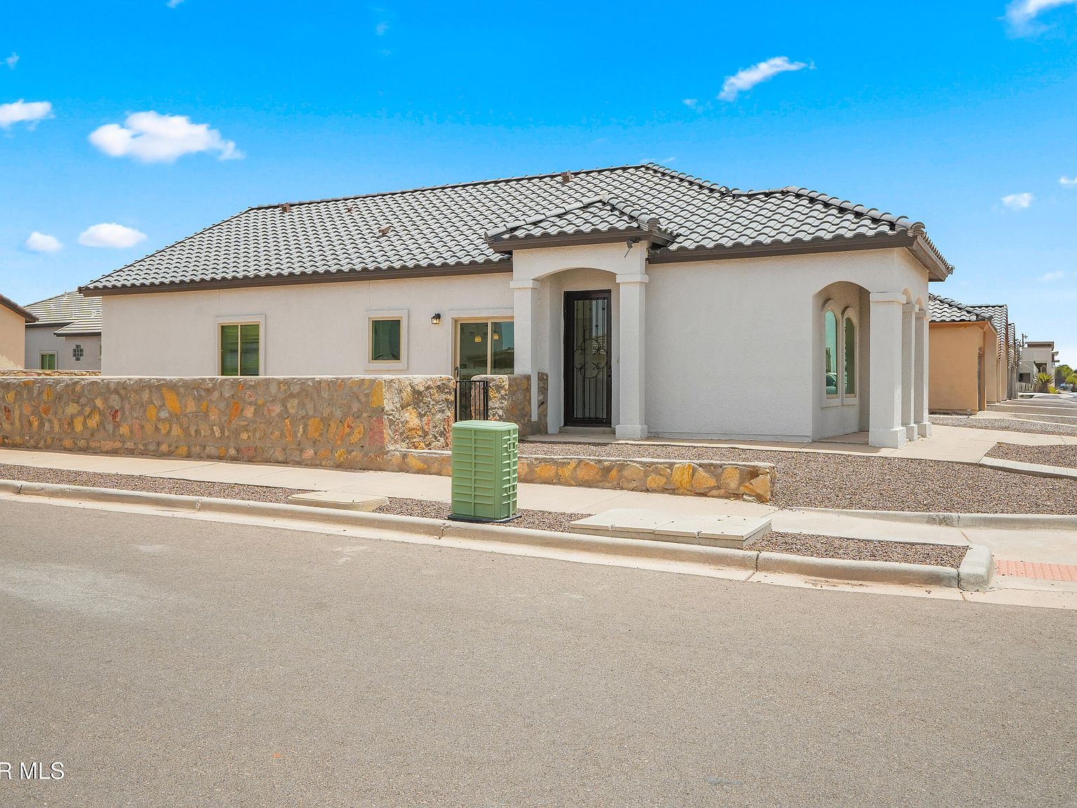 13619 Hazlewood St El Paso, TX 79928 - Thumbnail 4