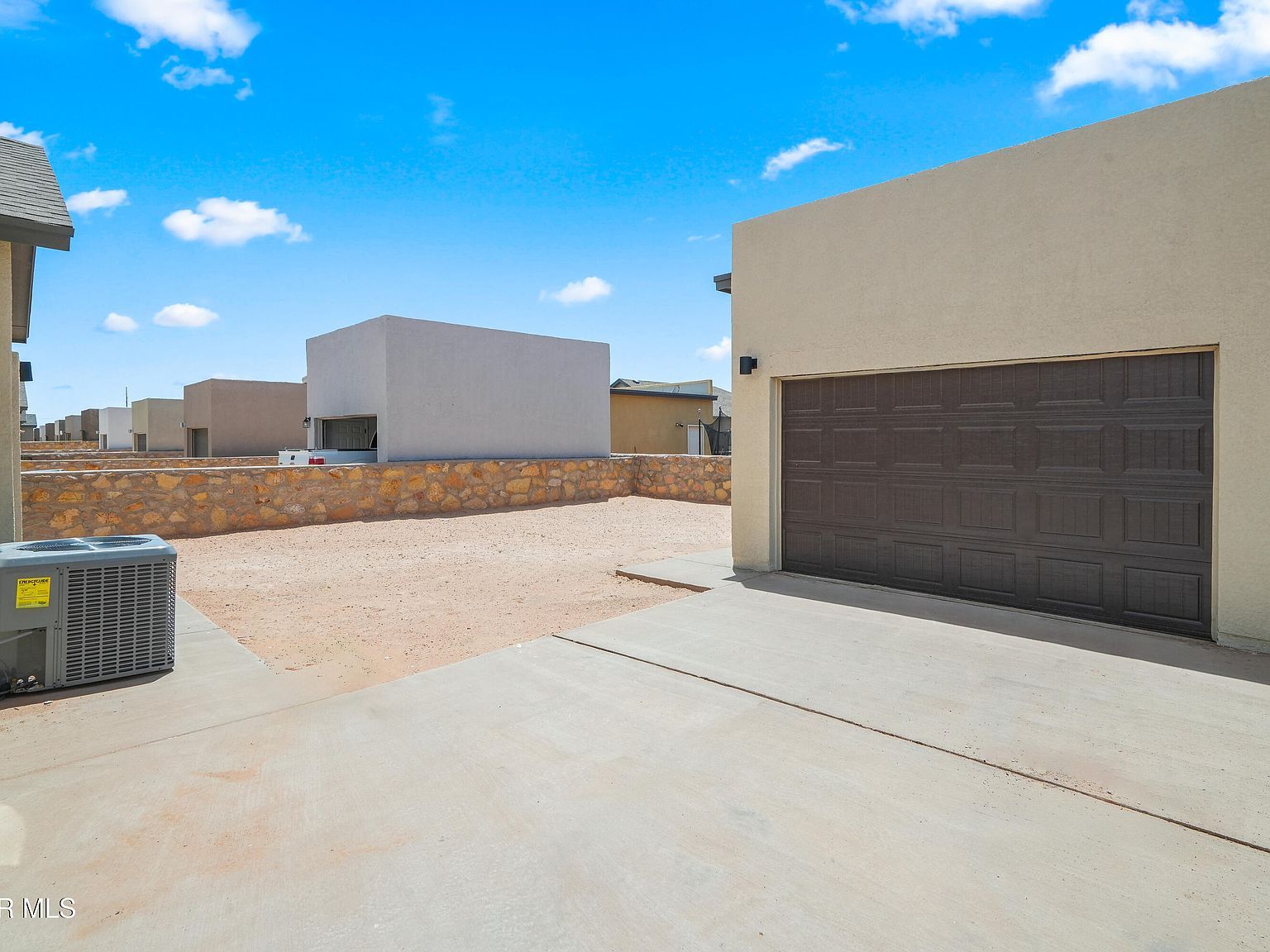 14312 Chris Zingo Ln Horizon City, TX 79928 - Thumbnail 4