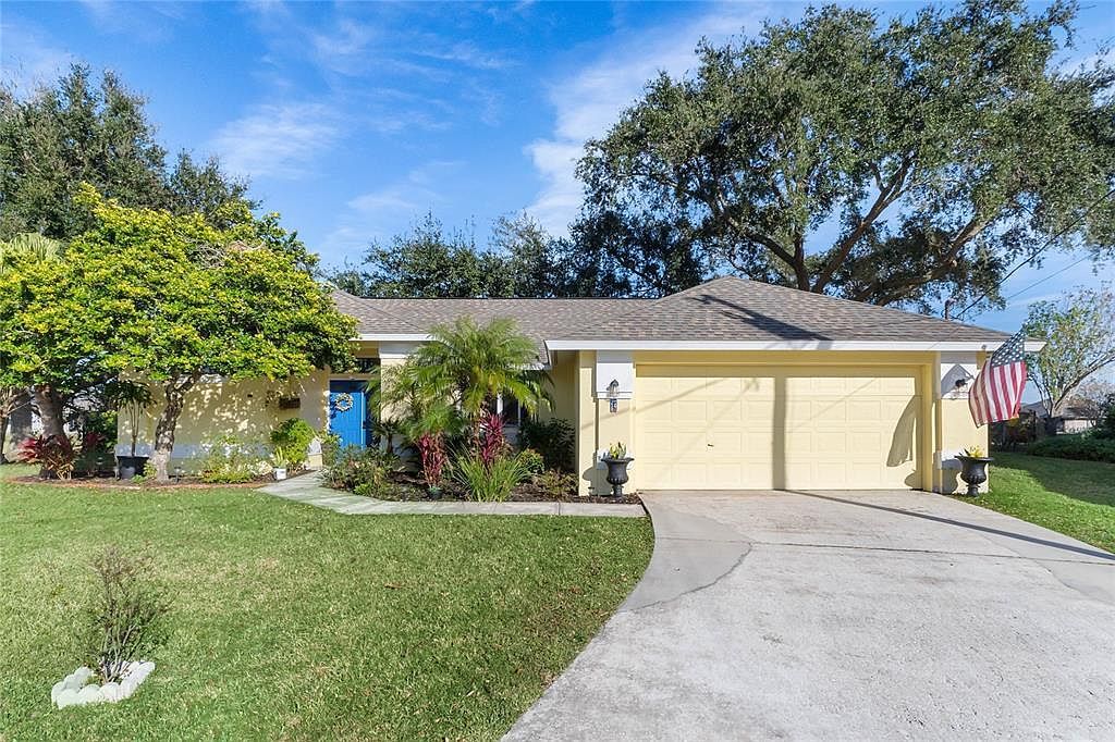 14 Clear Ct Palm Coast, FL 32137 - Thumbnail 4