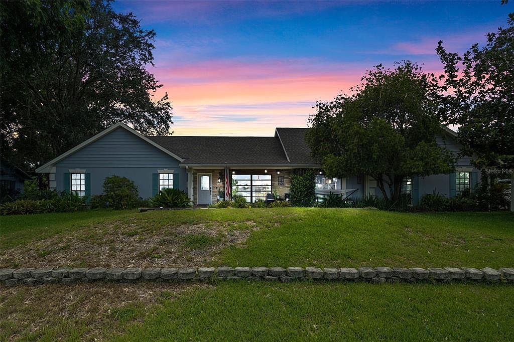 2002 Fairway Dr Eustis, FL 32726 - Thumbnail 4