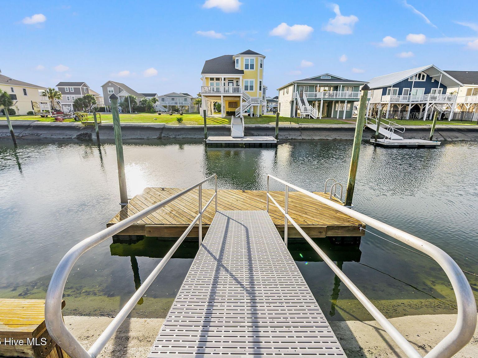 23 Richmond St Ocean Isle Beach, NC 28469 - Thumbnail 4