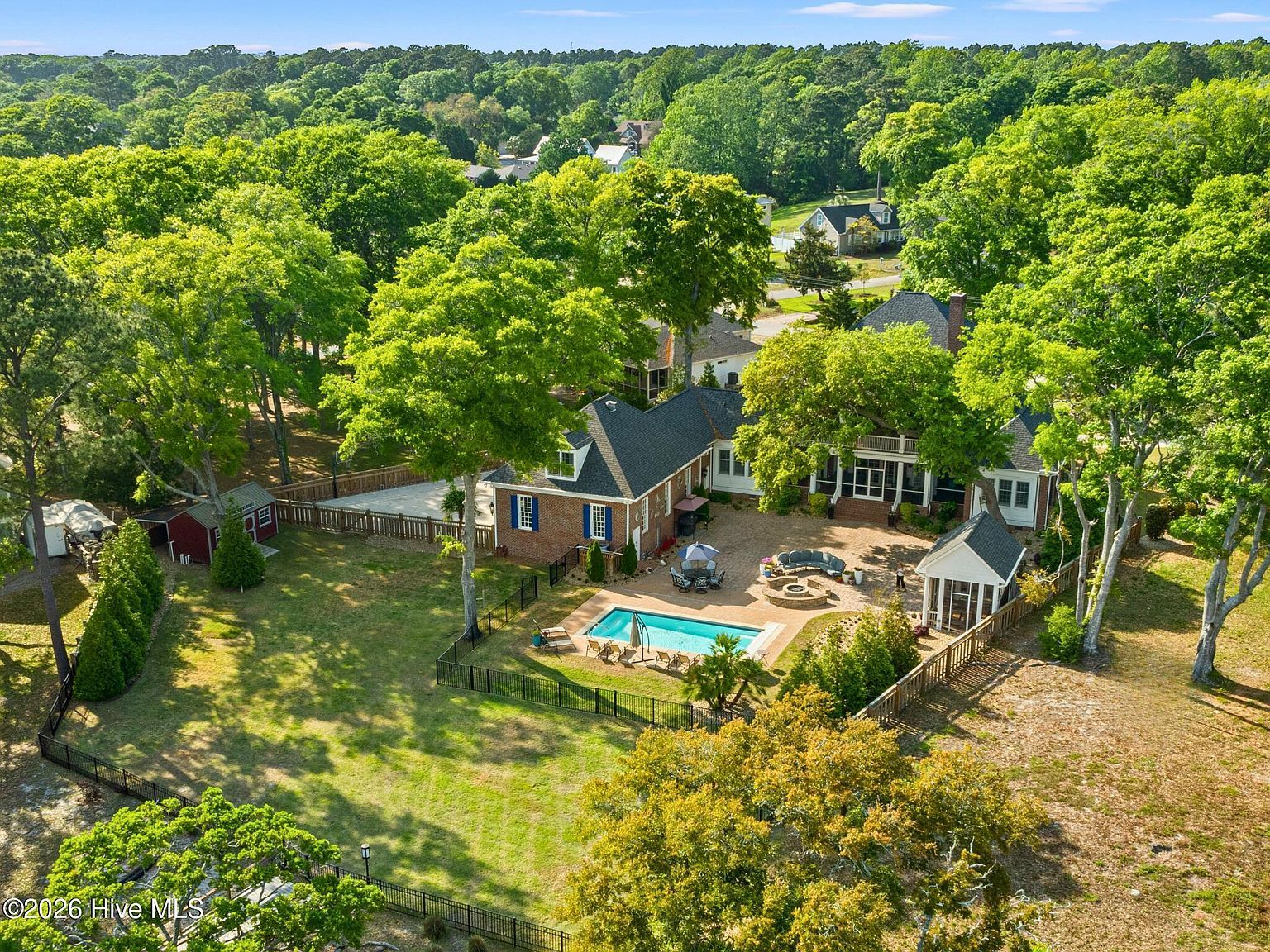 404 Shoreline Dr E Sunset Beach, NC 28468 - Thumbnail 4