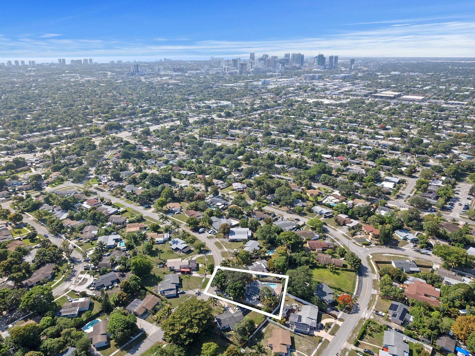 1517 NW 12th Ave Fort Lauderdale, FL 33311 - Thumbnail 4