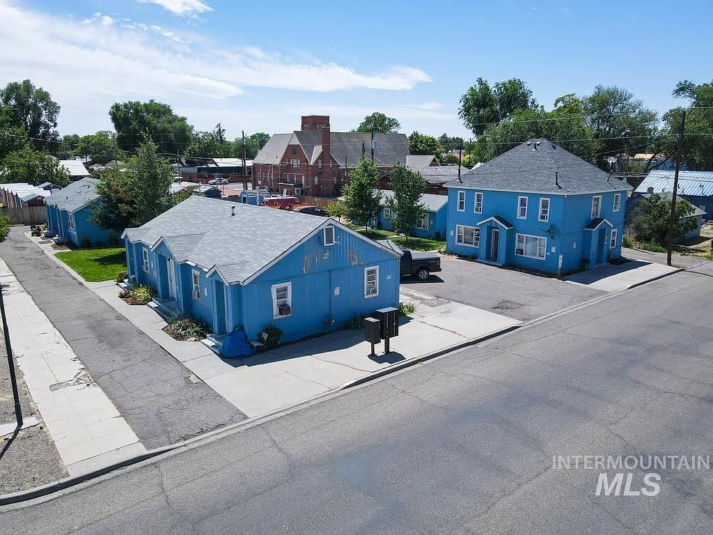 124 NW 4th Ave Ontario, OR 97914 - Thumbnail 4