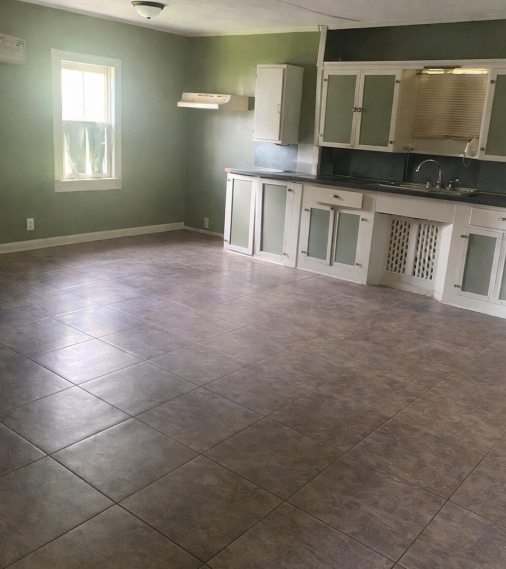 3042 Railroad St Basile, LA 70515 - Thumbnail 4