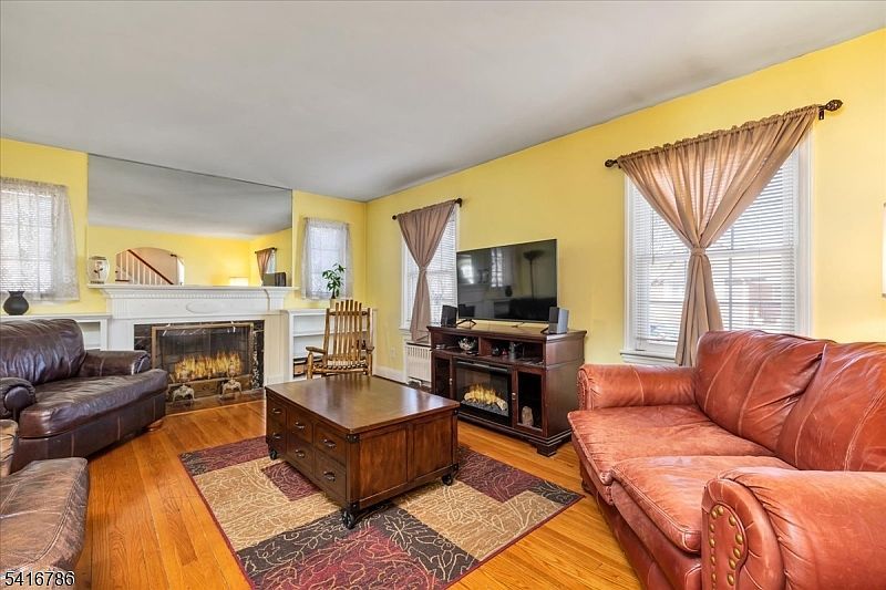 2849 Verona Ave Linden, NJ 07036 - Thumbnail 4