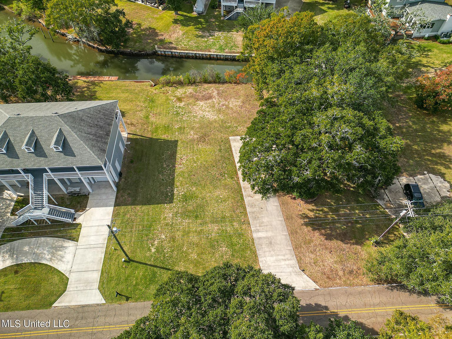 711 Martin St Pascagoula, MS 39581 - Thumbnail 4