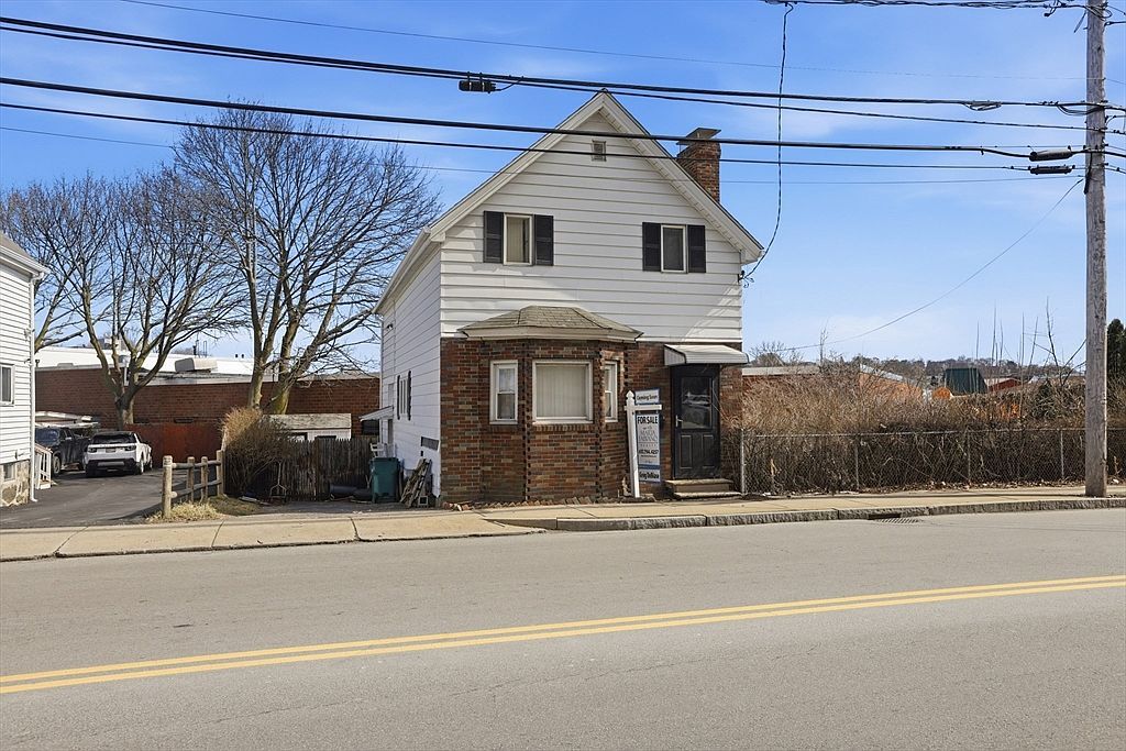 12 Boston St Lynn, MA 01904 - Thumbnail 4