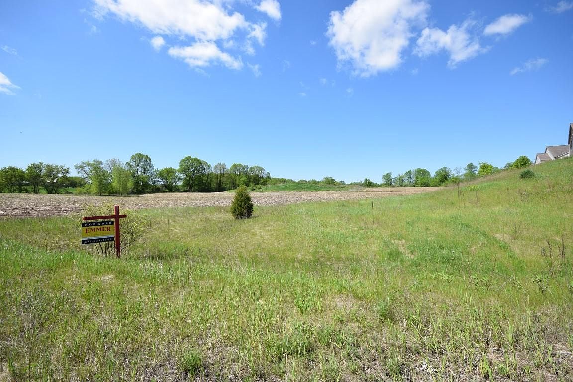 LOT 2 Spring Ct #CSM5655 West Bend, WI 53095 - Thumbnail 4