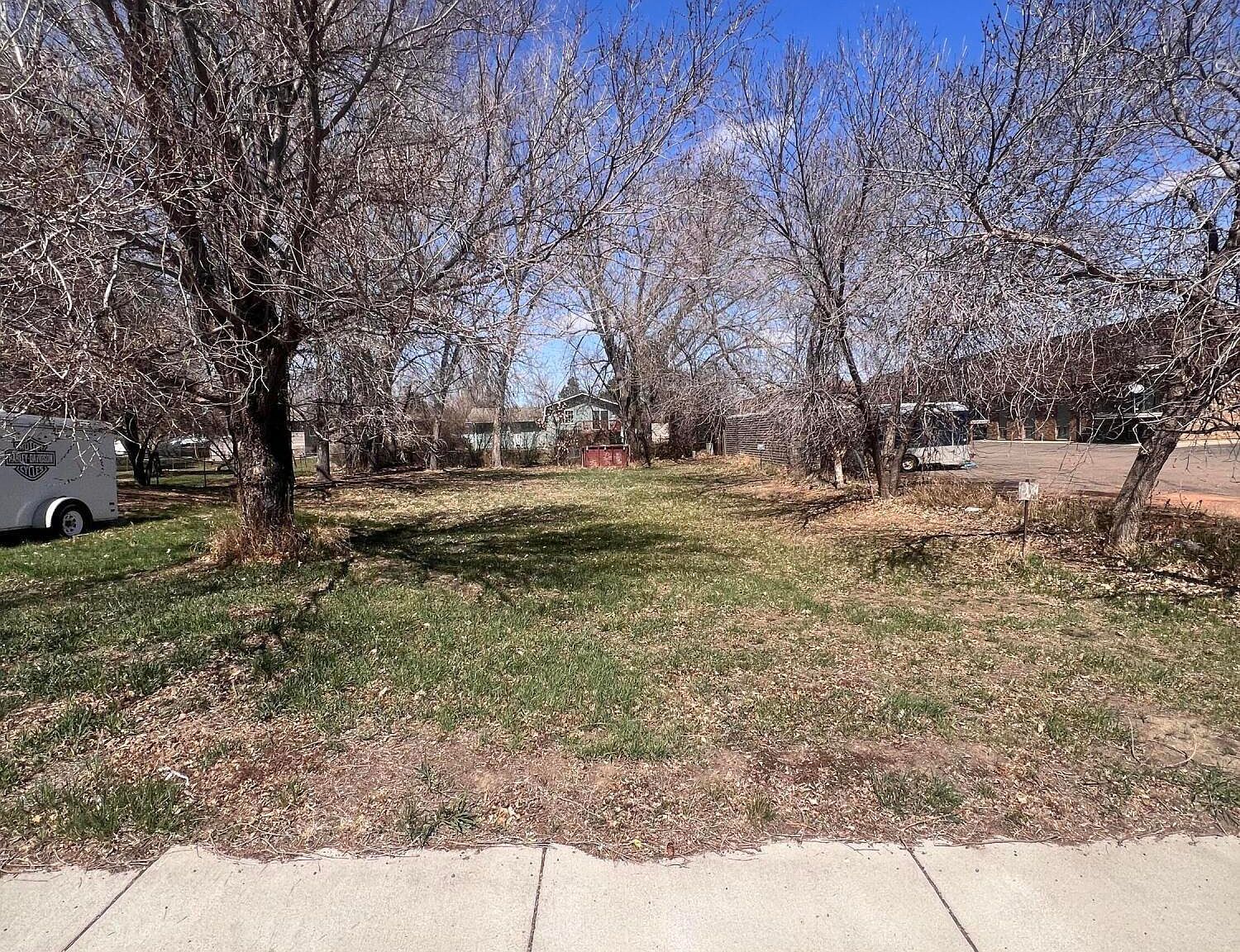 710 23rd St W, Dickinson, ND, 58601 - Thumbnail 4