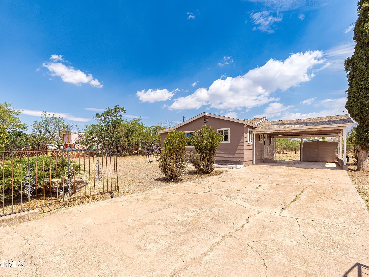 208 Hereford Rd Bisbee, AZ 85603 - Thumbnail 4