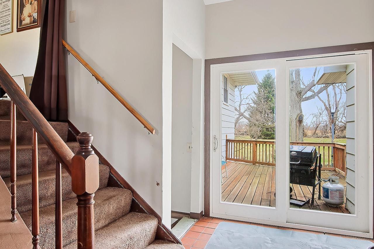 W523 Highland Ave Genoa City, WI 53128 - Thumbnail 4