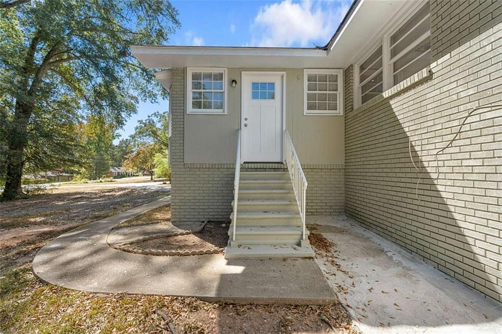 5415 Old Bill Cook Rd Atlanta, GA 30349 - Thumbnail 4