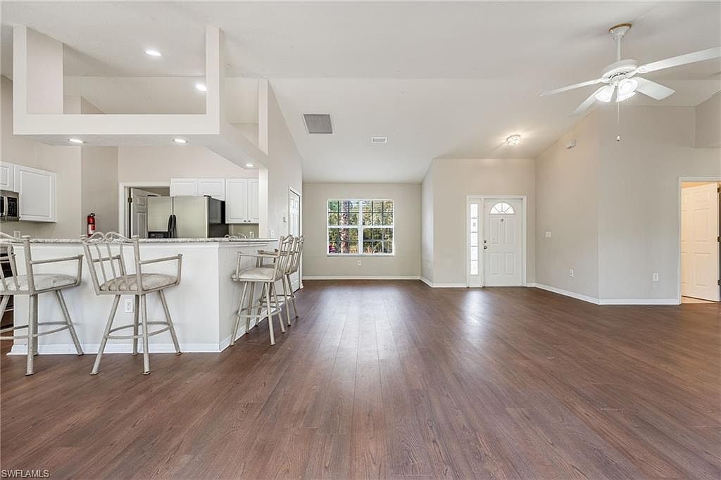 1708 Hibiscus Ave Lehigh Acres, FL 33936 - Thumbnail 4