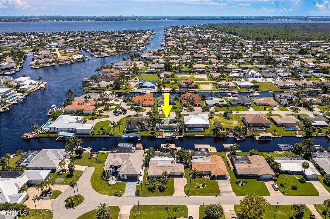 119 SW 52nd Ter Cape Coral, FL 33914 - Thumbnail 4