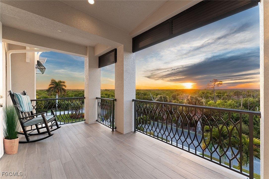 6521 Jacobs Dr Fort Myers, FL 33908 - Thumbnail 4