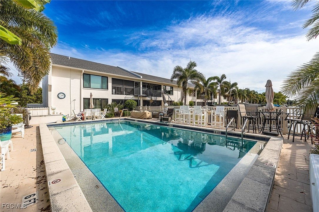 4904 Vincennes St APT 103 Cape Coral, FL 33904 - Thumbnail 4