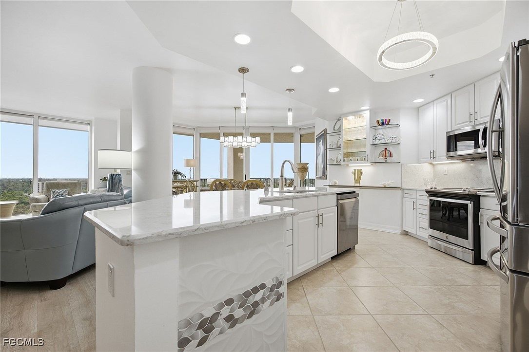 3426 Hancock Bridge Pkwy APT 1008 North Fort Myers, FL 33903 - Thumbnail 4