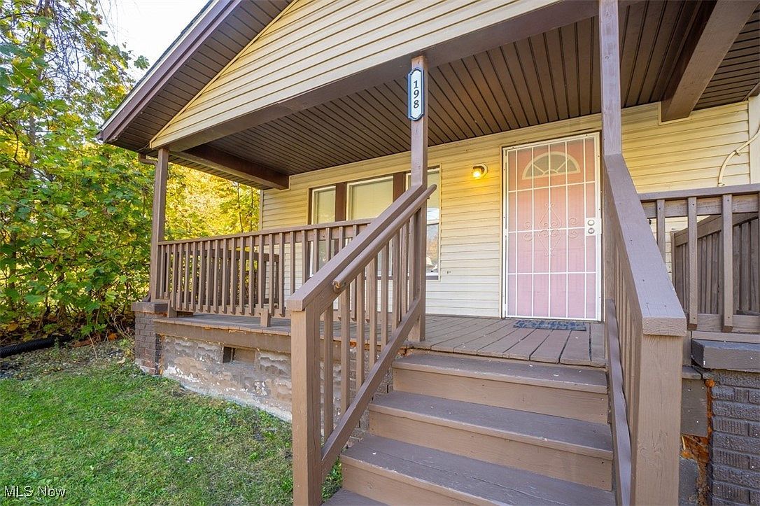 198 Lake St Akron, OH 44301 - Thumbnail 4