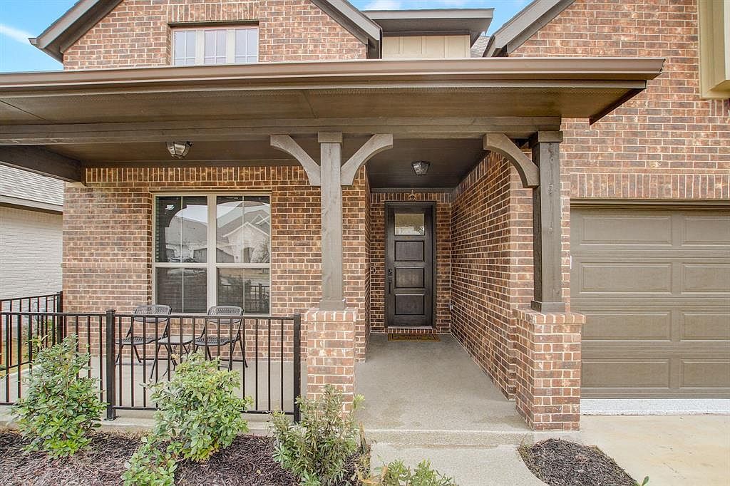 1104 Round Mountain Pass Georgetown, TX 78628 - Thumbnail 4