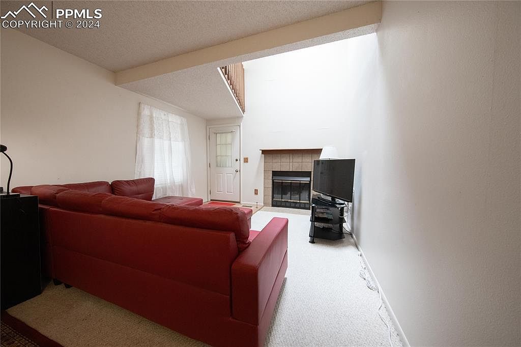 6601 Bobtail Dr Colorado Springs, CO 80911 - Thumbnail 4