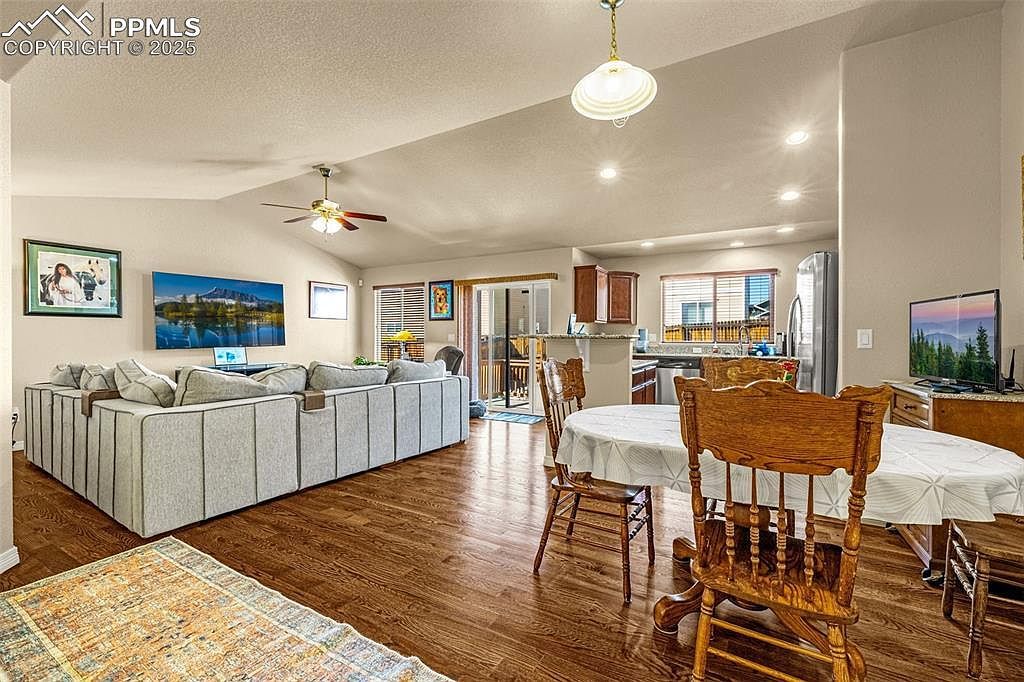 7930 Lightwood Way Colorado Springs, CO 80908 - Thumbnail 4