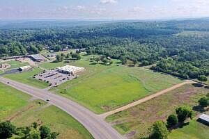 Market St Dover, AR 72837 - Thumbnail 4