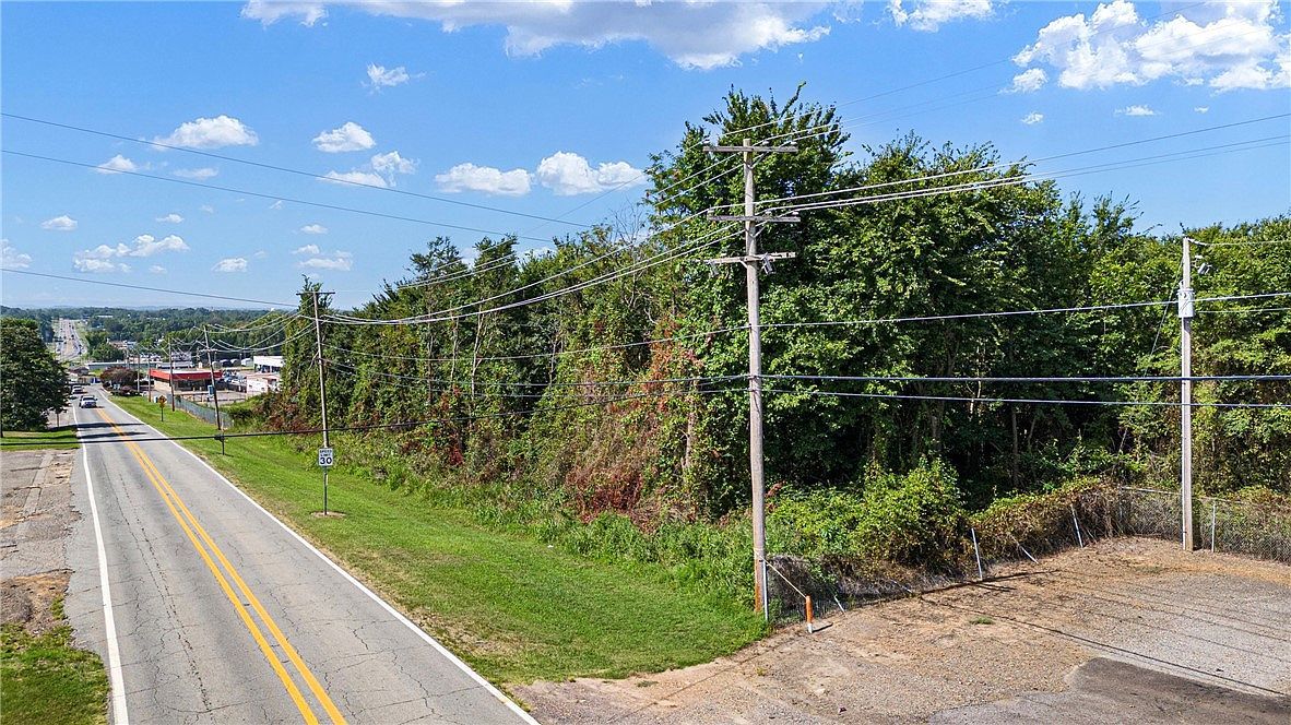 Skyline Drive Russellville Russellville, AR 72802 - Thumbnail 4