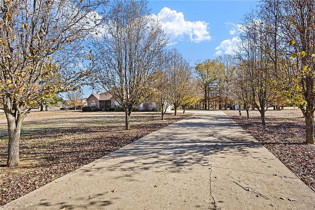 676 Day Rd Pottsville, AR 72858 - Thumbnail 4